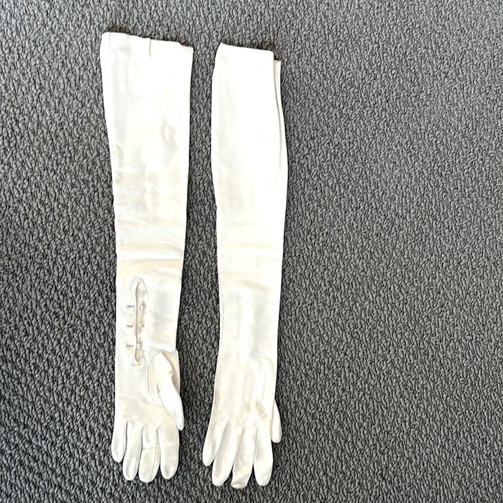 Antique vintage opera gloves